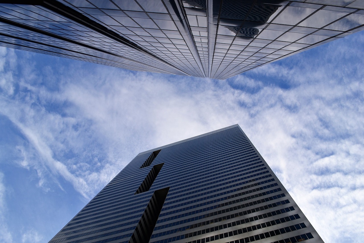 Dealing with Insurance Companies – Post Disaster Tips